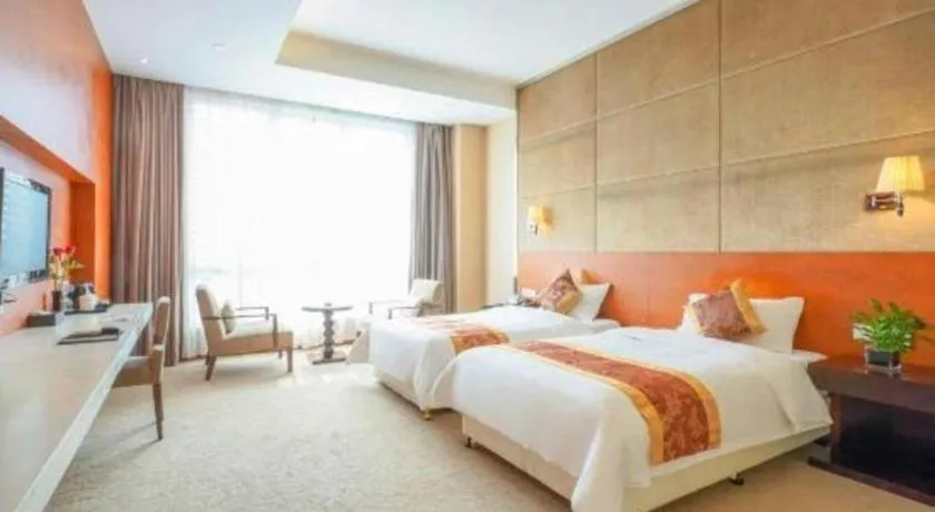 Bed in Suzhou Phoenix Hotspring Resort