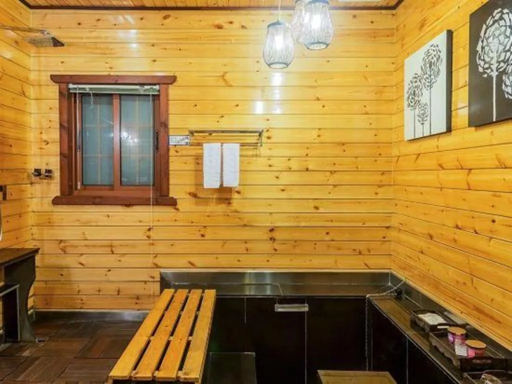 Suzhou Phoenix Hotspring Resort