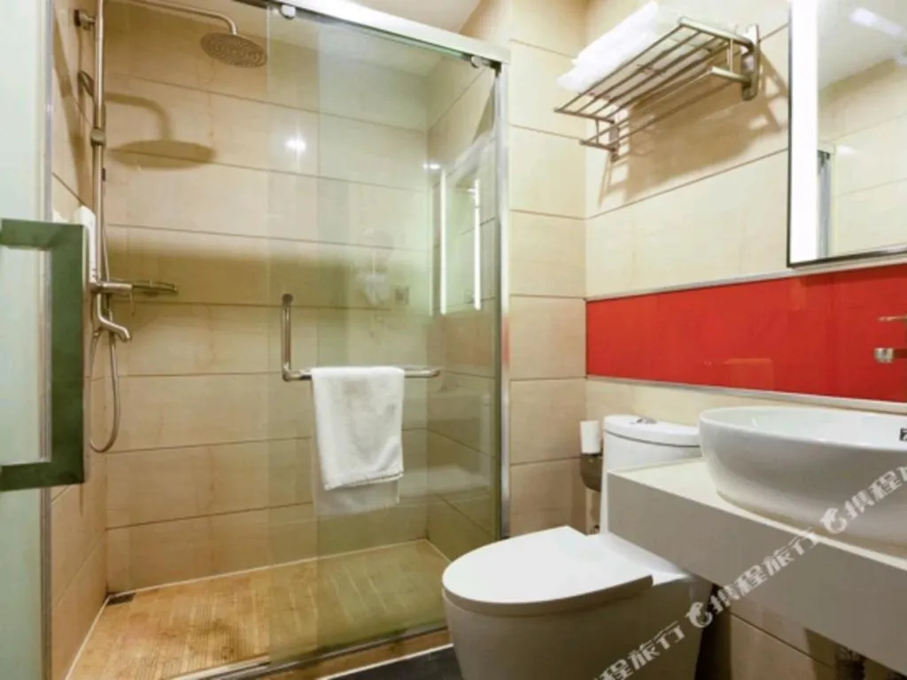 IU Hotel Tianjin Youyi Road Meijiang Exhibition Meiniu Metro Station