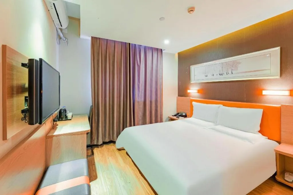Bed in IU Hotel Tianjin Youyi Road Meijiang Exhibition Meiniu Metro Station