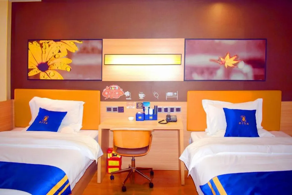 Bed in IU Hotel Chengdu High-Tech Zone Longhu Times Street