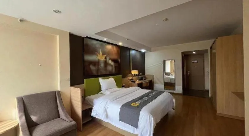 Bed in IU Hotel Chengdu High-Tech Zone Longhu Times Street