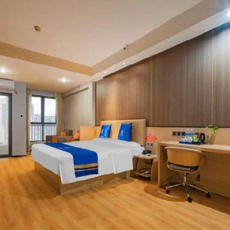 Bed in IU Hotel Chengdu High-Tech Zone Longhu Times Street