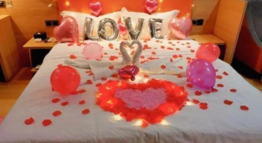 Bed in IU Hotel Chengdu High-Tech Zone Longhu Times Street