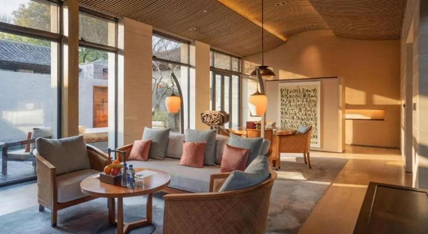 AHN LUH Zhu Jia Jiao