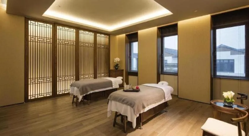 Bed in AHN LUH Zhu Jia Jiao