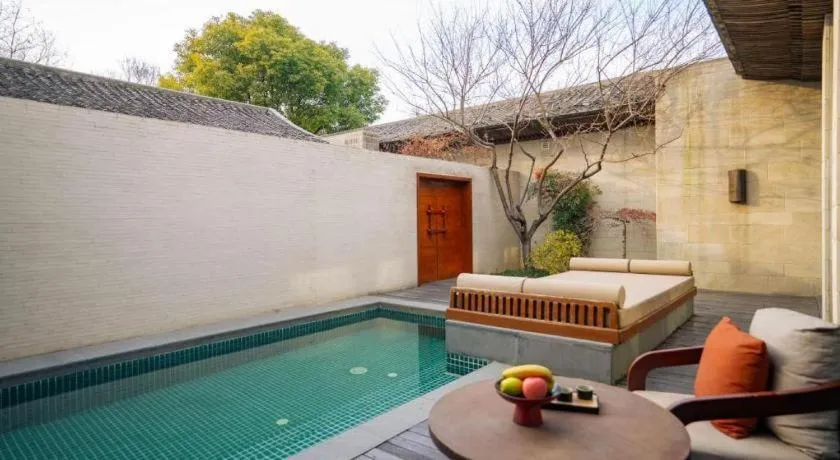 AHN LUH Zhu Jia Jiao