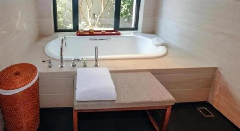 AHN LUH Zhu Jia Jiao