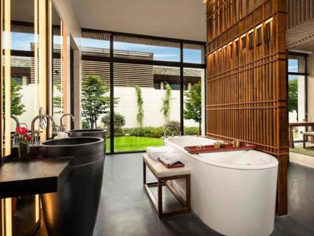 AHN LUH Zhu Jia Jiao