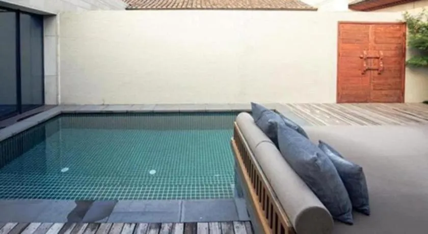 AHN LUH Zhu Jia Jiao