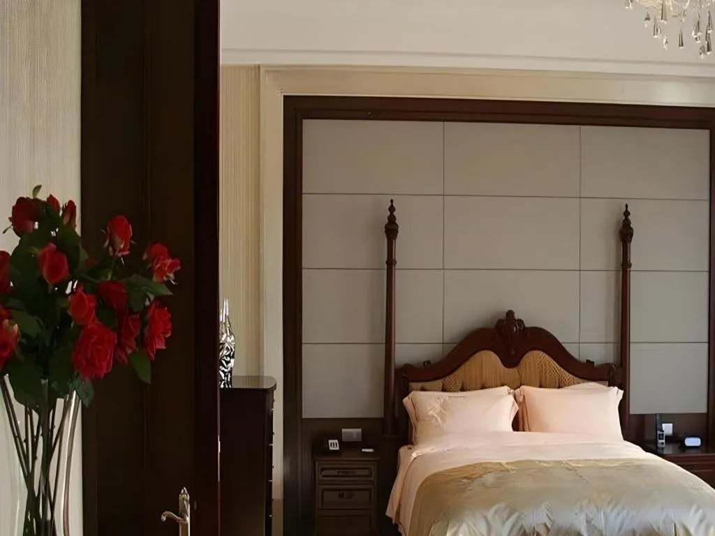 Bed in Liaoning Friendship Hotel