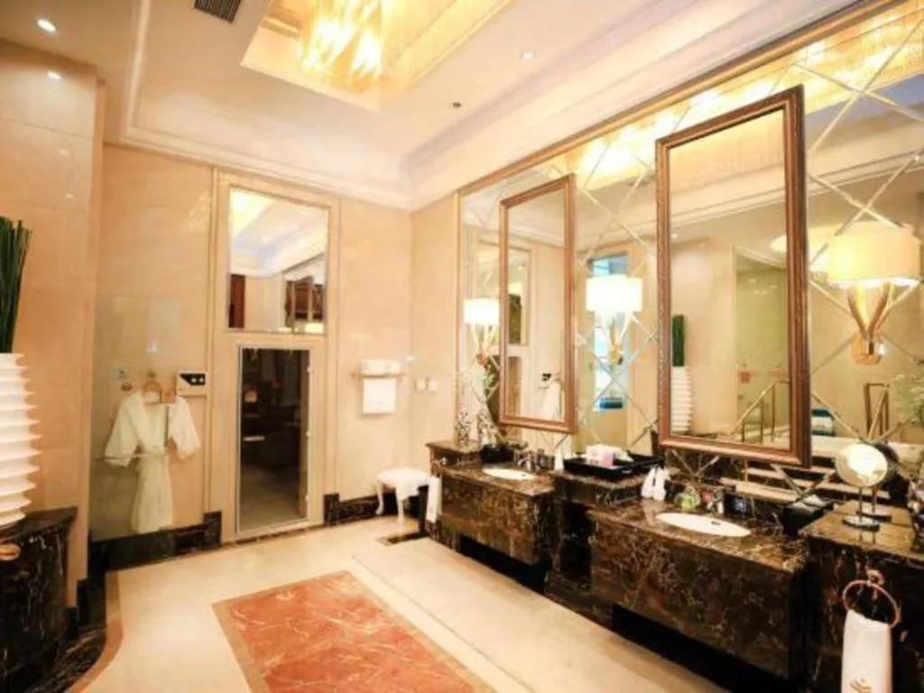 Liaoning Friendship Hotel