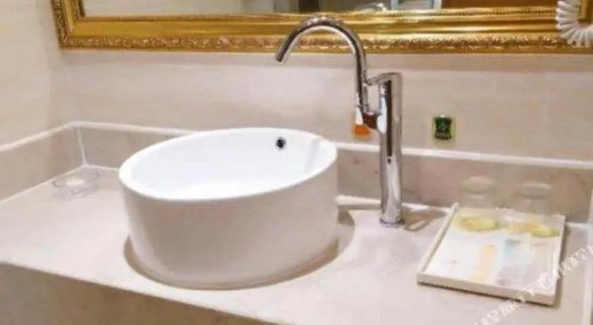 Vienna Hotel Guangxi Liuzhou Xijiang Vientiane City