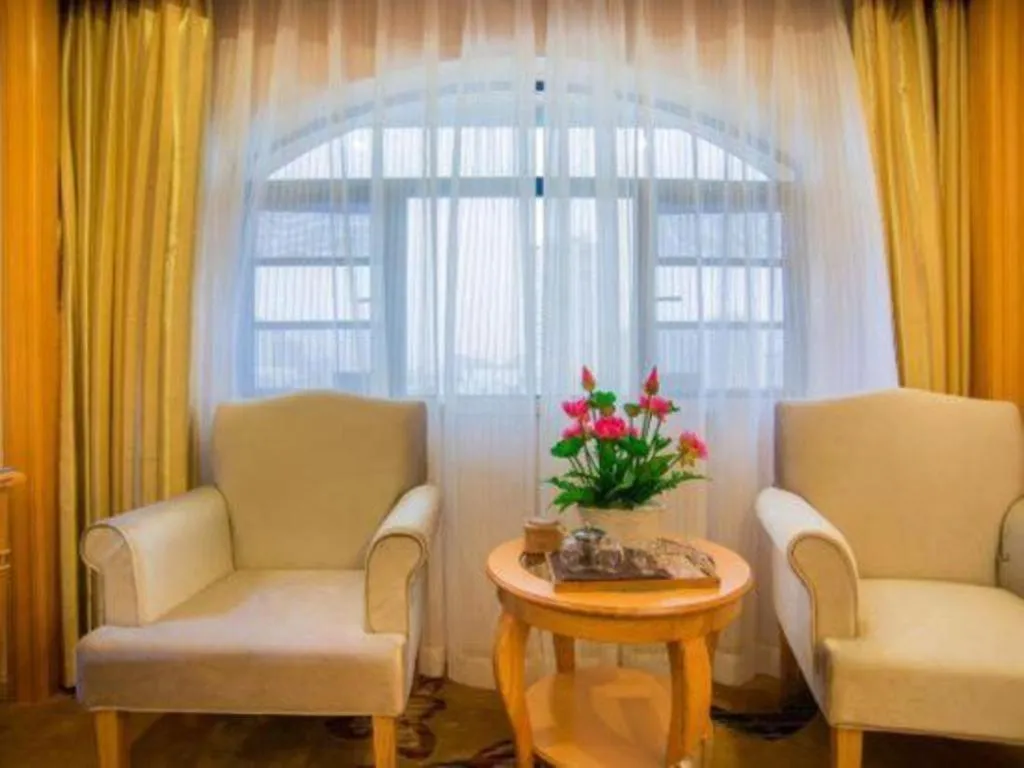 Vienna Hotel Guangxi Liuzhou Xijiang Vientiane City