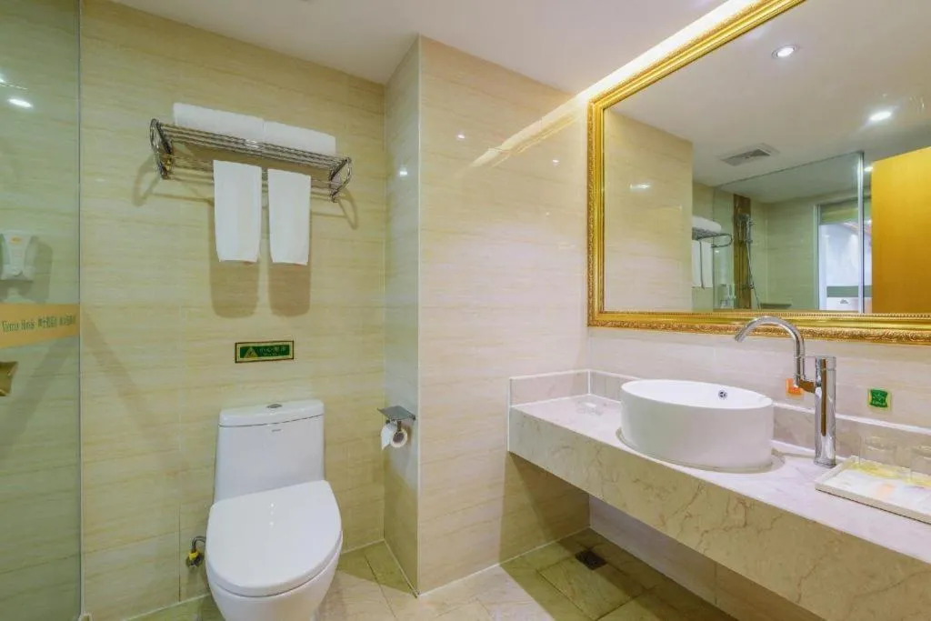 Vienna Hotel Guangxi Liuzhou Xijiang Vientiane City