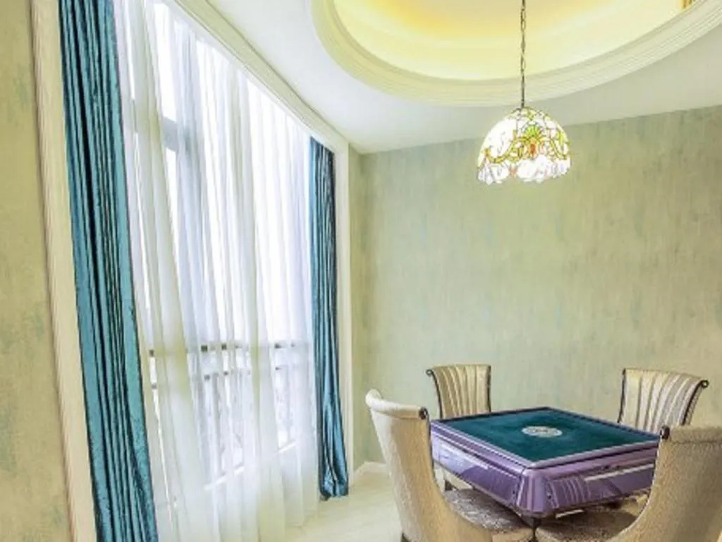 Vienna Hotel Guiyang Jiaxiulou Jichang Road