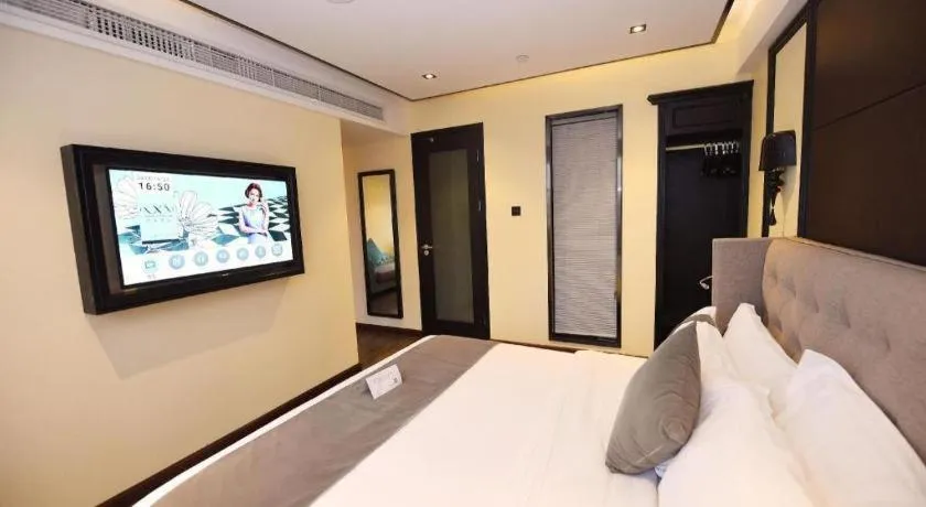 Bed in Xana Hotelle Chengdu East Railway Station Kaide Plaza