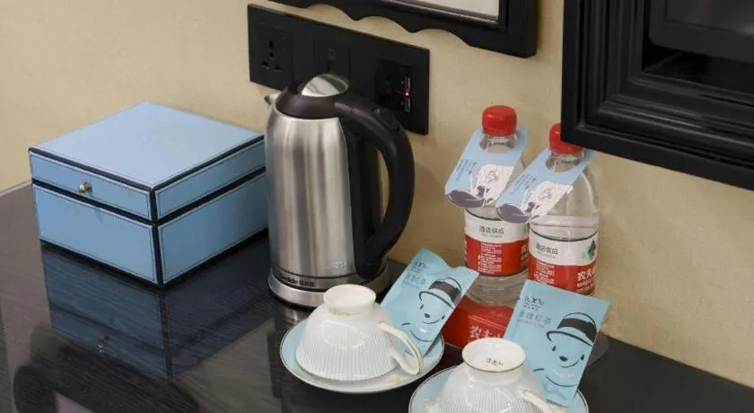 Xana Hotelle Chengdu East Railway Station Kaide Plaza