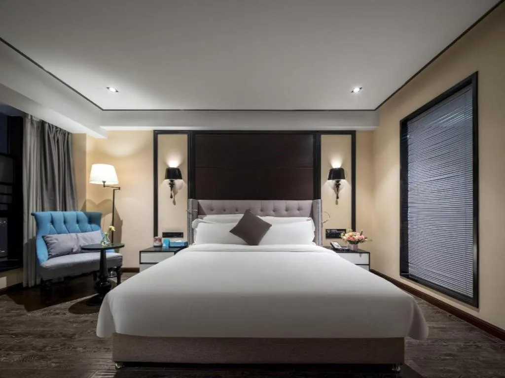 Bed in Xana Hotelle Chengdu East Railway Station Kaide Plaza