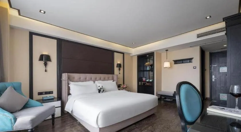 Bed in Xana Hotelle Chengdu East Railway Station Kaide Plaza