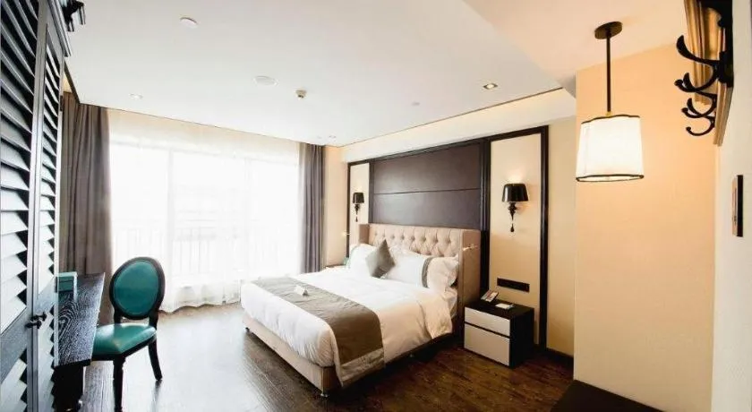 Bed in Xana Hotelle Chengdu East Railway Station Kaide Plaza