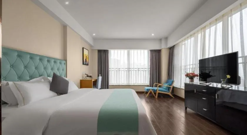 Bed in Xana Hotelle Chengdu East Railway Station Kaide Plaza