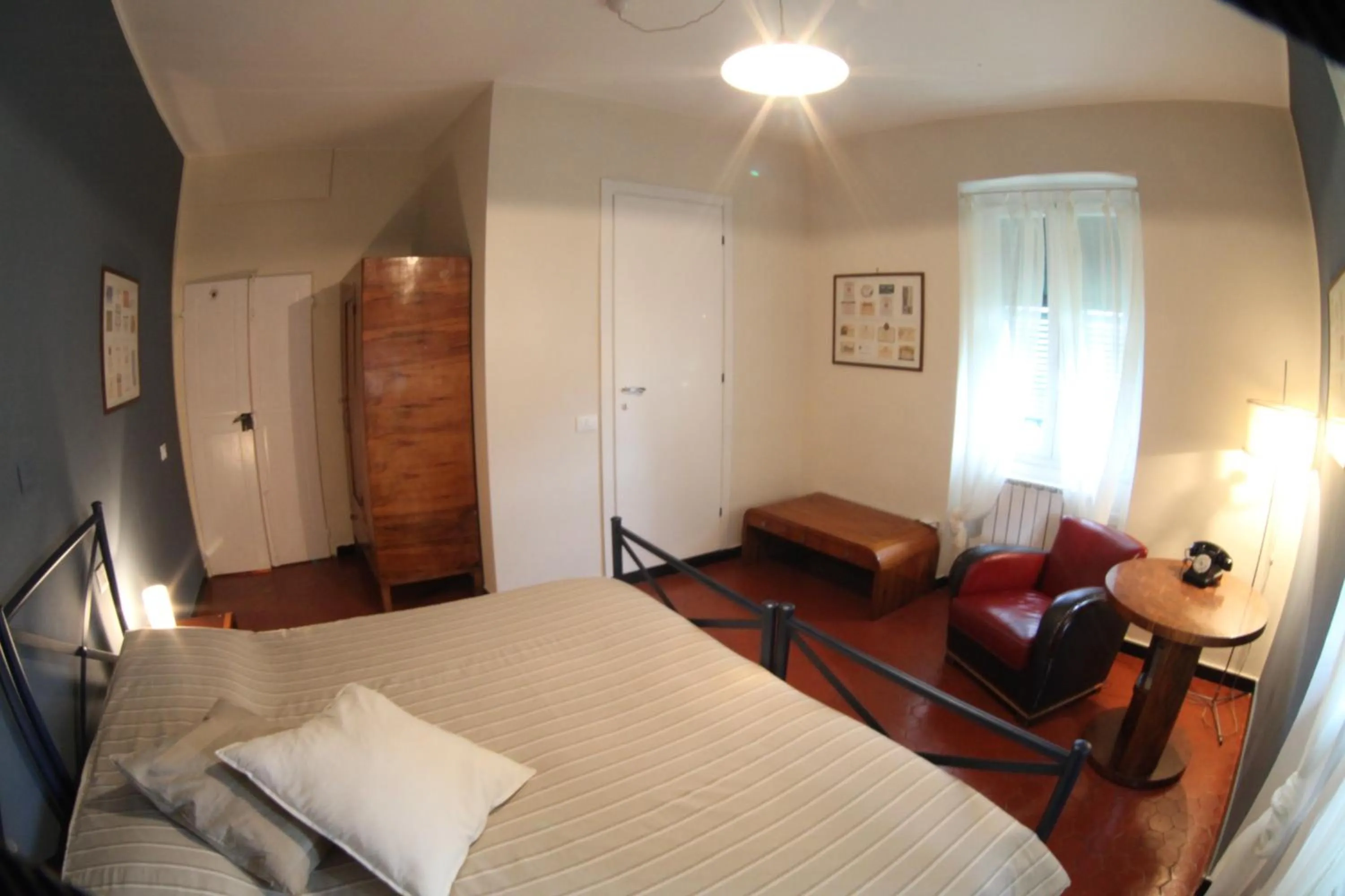 Decorative detail, Bed in BBQ Lodge