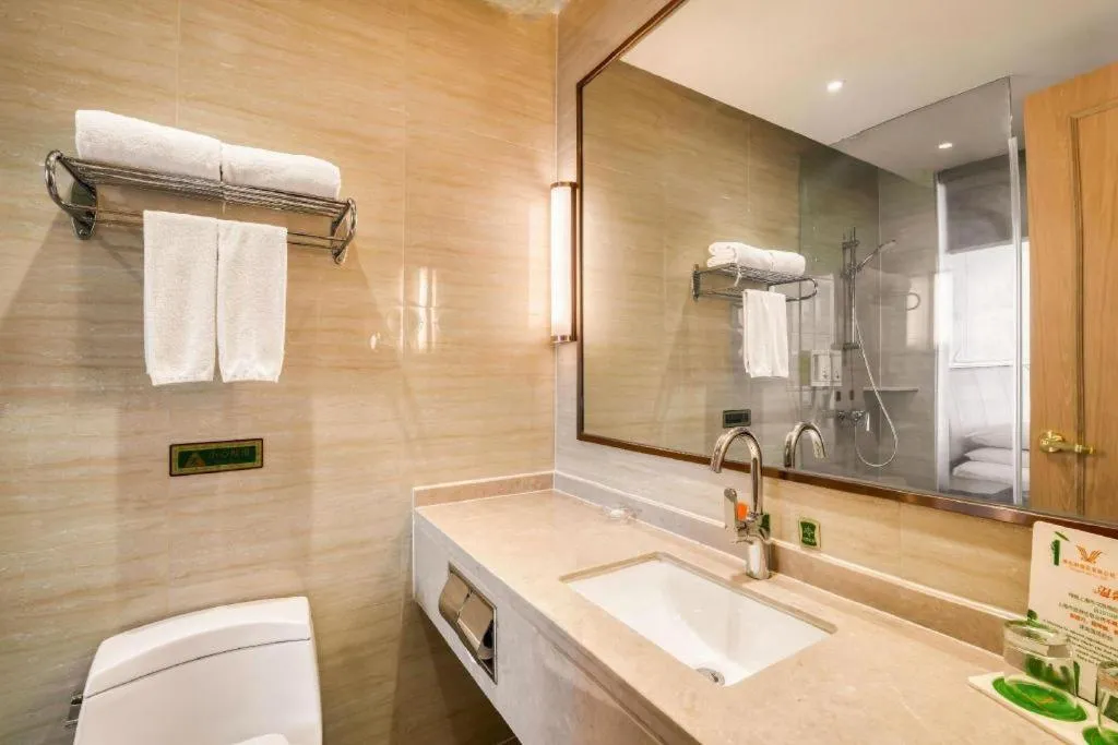 Vienna 3 Best Hongqiao Exhibition Center Beiqing Highway