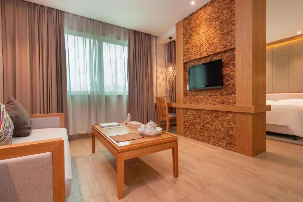 Bed in Excemon Beach Hotel Beihai