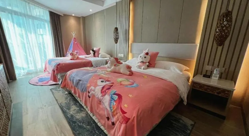Bed in Excemon Beach Hotel Beihai