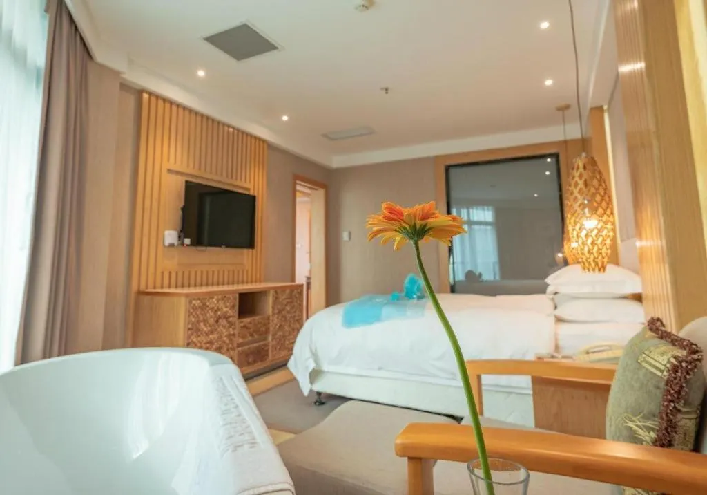 Bed in Excemon Beach Hotel Beihai