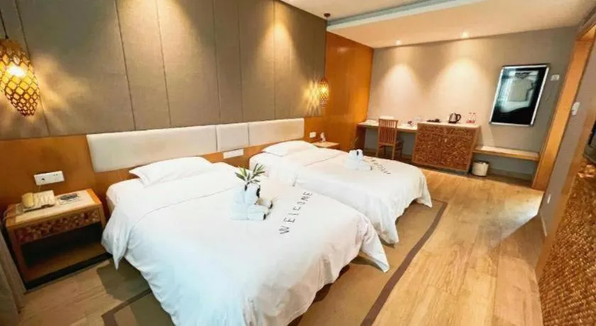 Bed in Excemon Beach Hotel Beihai