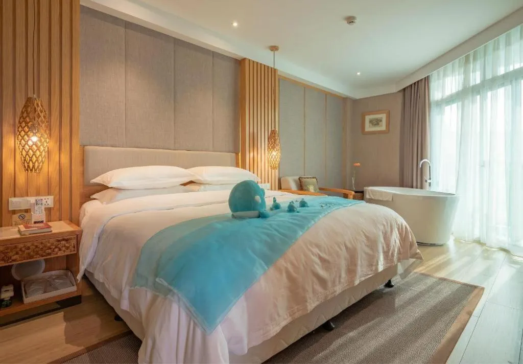Bed in Excemon Beach Hotel Beihai