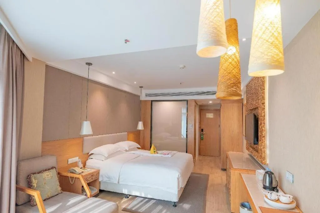 Bed in Excemon Beach Hotel Beihai