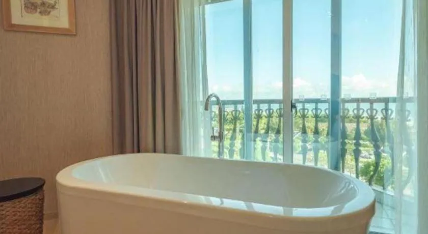 Excemon Beach Hotel Beihai