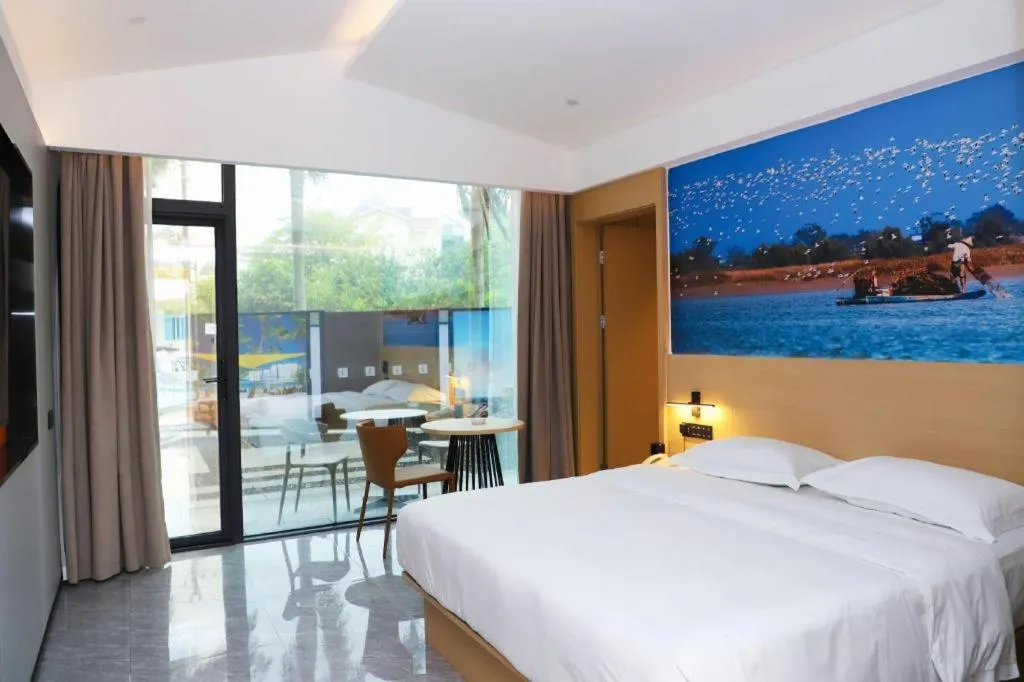 Bed in Excemon Beach Hotel Beihai
