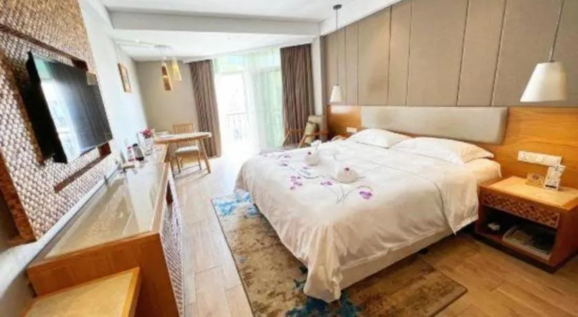 Bed in Excemon Beach Hotel Beihai