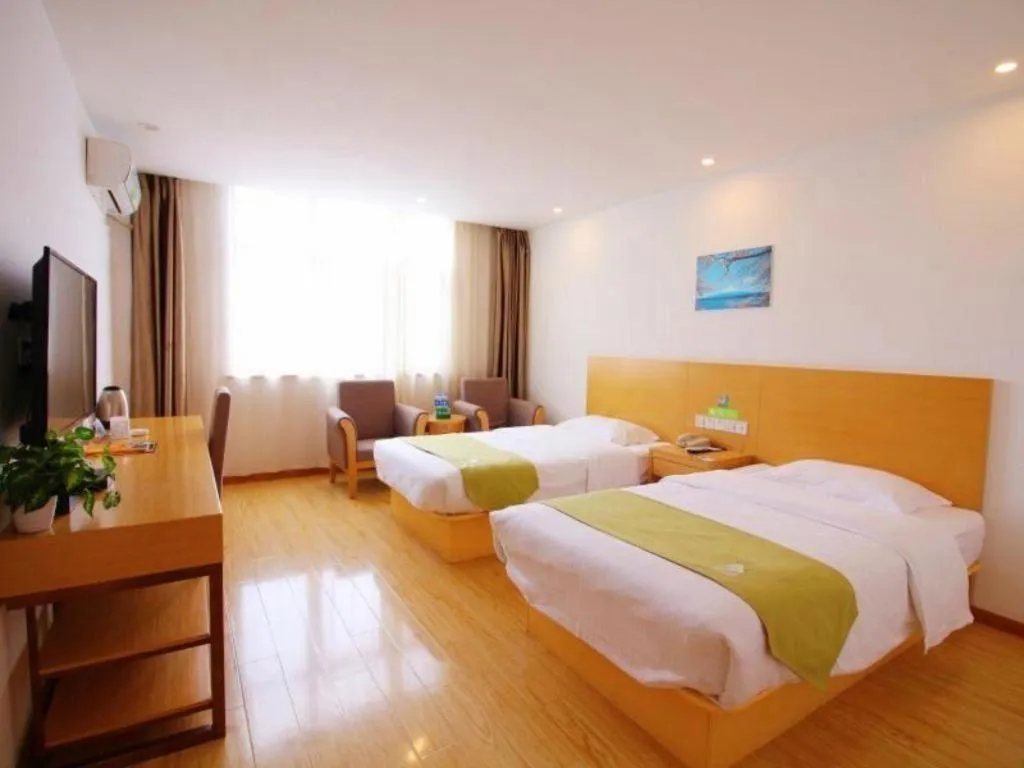 Bed in GreenTree Alliance Suzhou Zhangjiagang Nanfeng Town Hotel