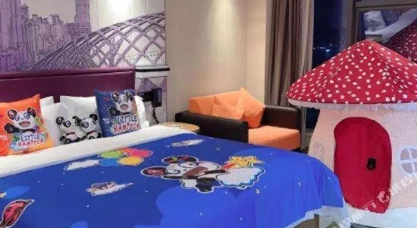 Bed in Hampton by Hilton Guangming Shenzhen