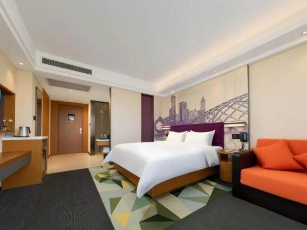Bed in Hampton by Hilton Guangming Shenzhen