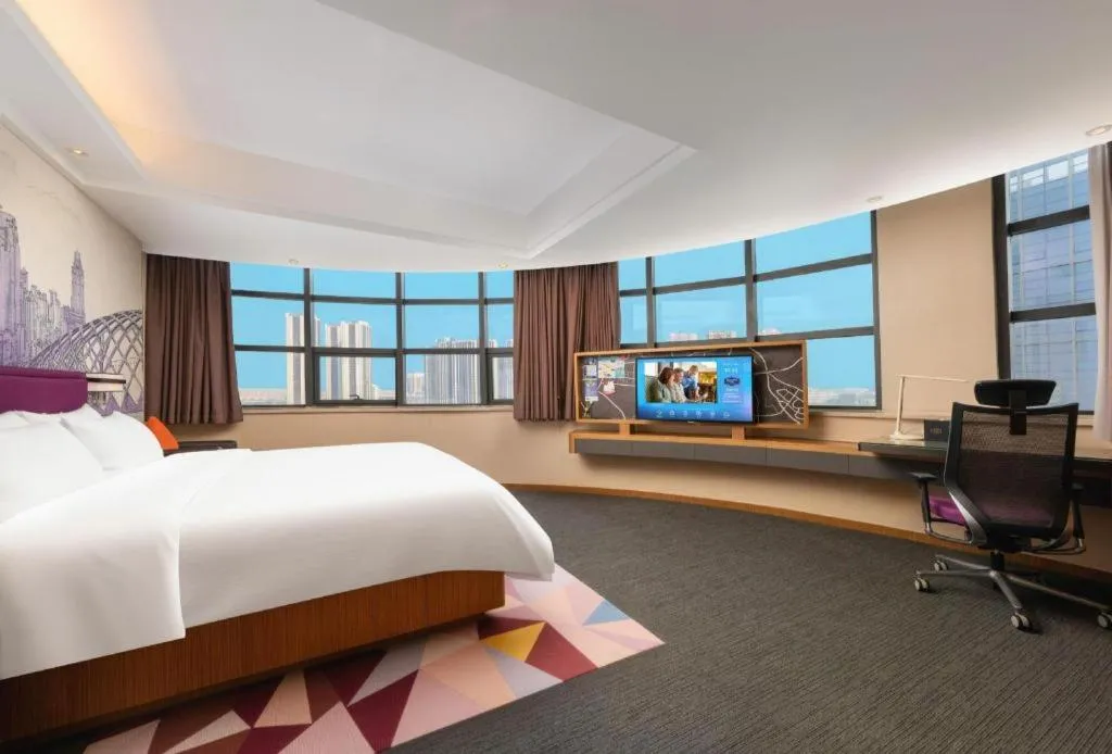 Bed in Hampton by Hilton Guangming Shenzhen
