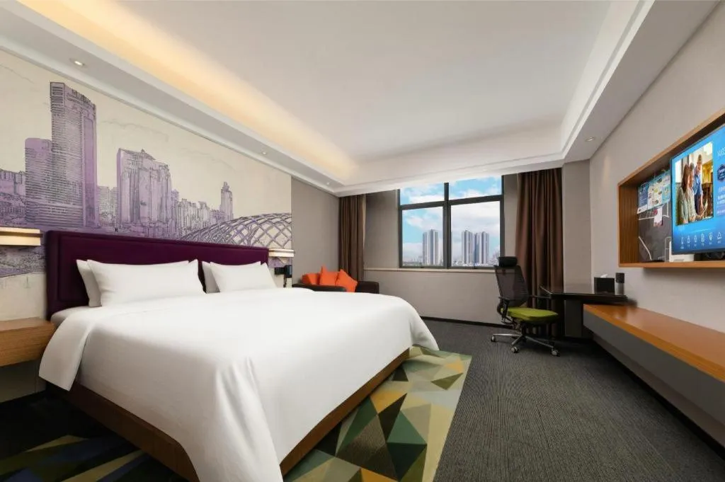 Bed in Hampton by Hilton Guangming Shenzhen