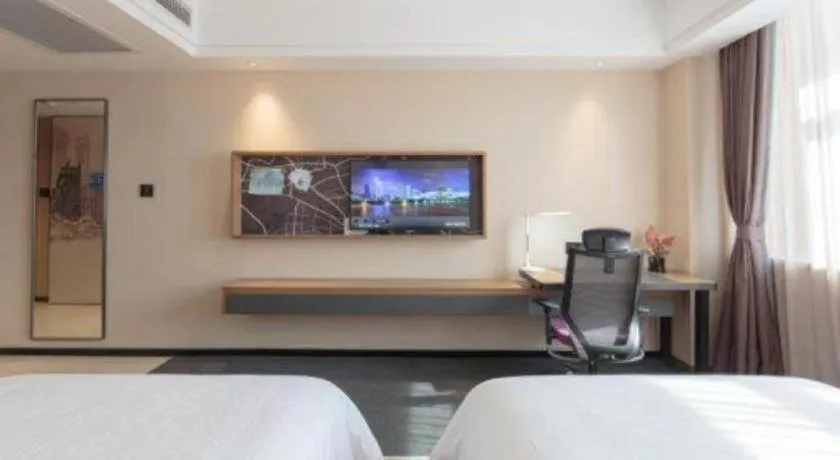 Bed in Hampton by Hilton Guangming Shenzhen