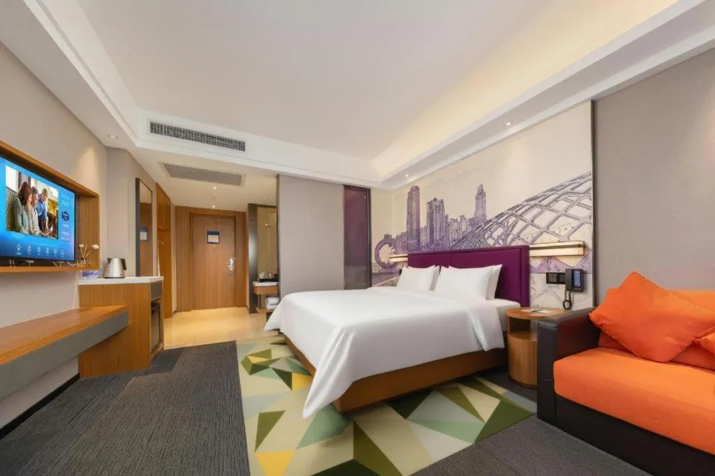 Bed in Hampton by Hilton Guangming Shenzhen