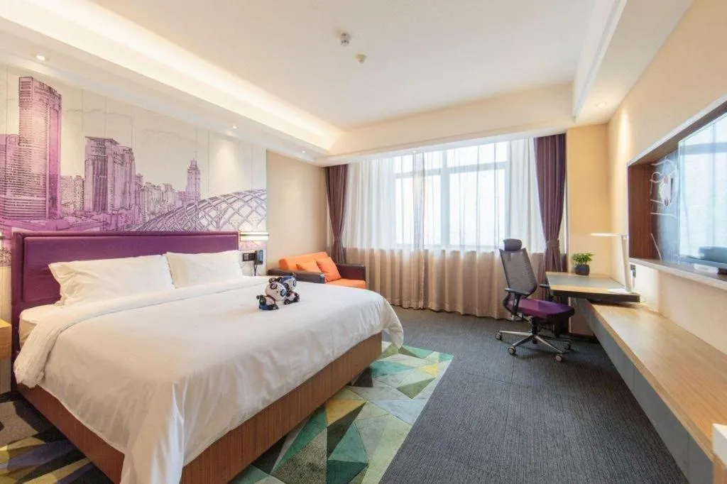 Bed in Hampton by Hilton Guangming Shenzhen