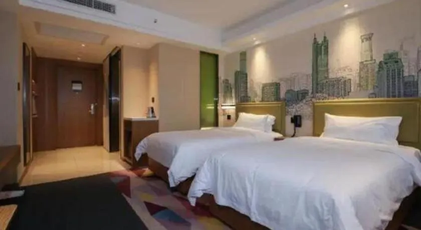 Bed in Hampton by Hilton Guangming Shenzhen