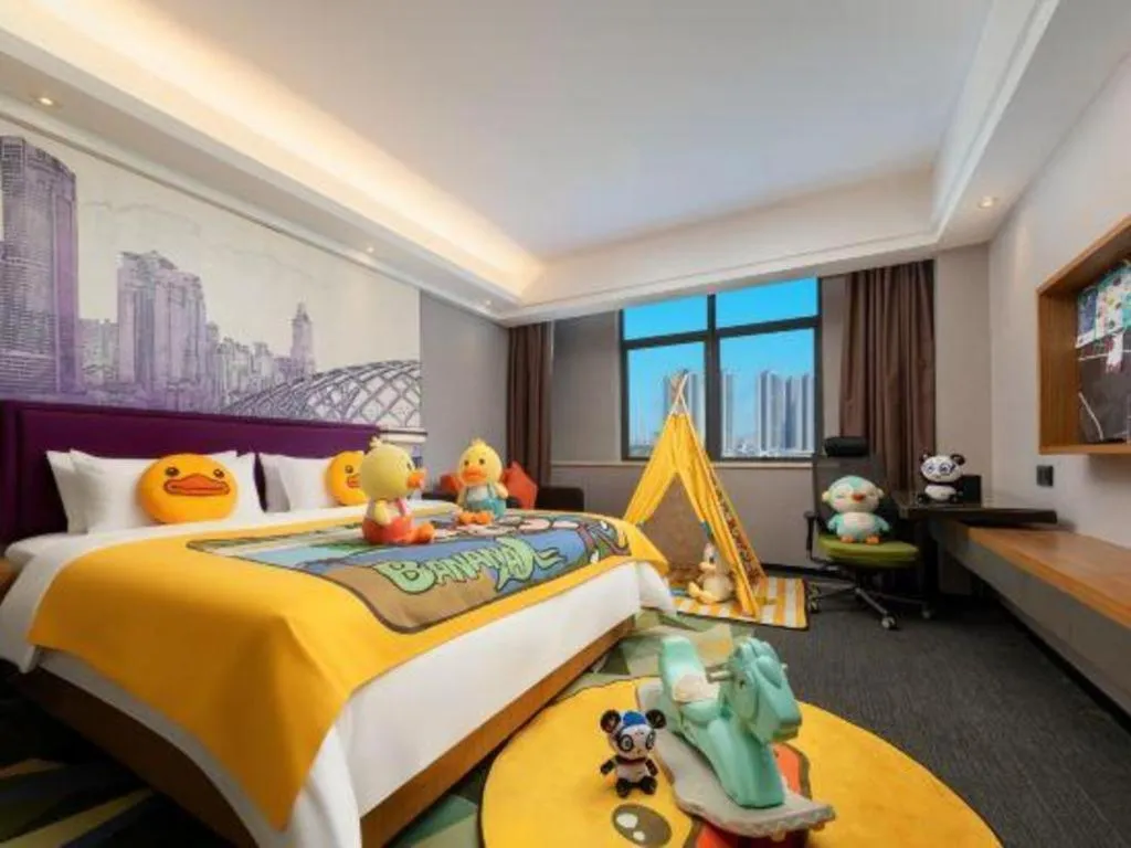 Bed in Hampton by Hilton Guangming Shenzhen