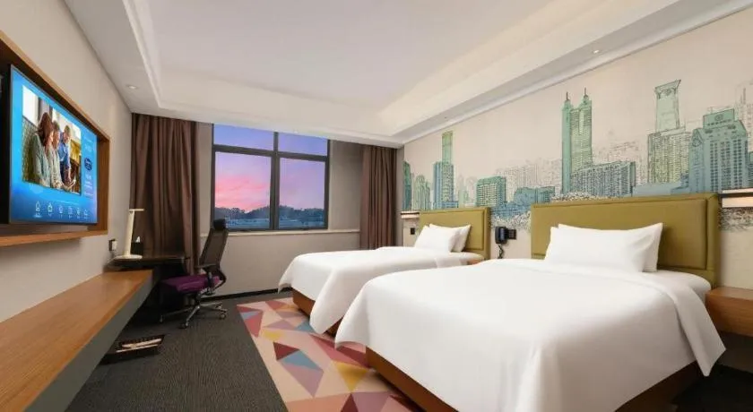 Bed in Hampton by Hilton Guangming Shenzhen