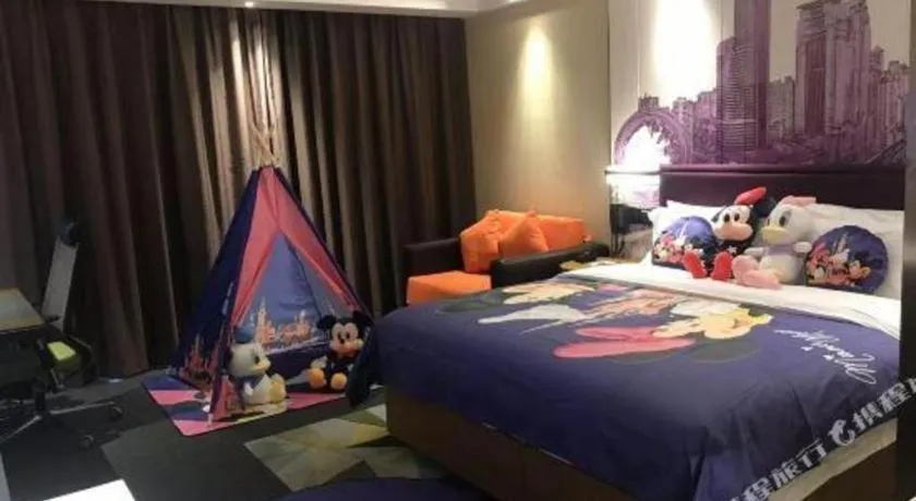 Bed in Hampton by Hilton Guangming Shenzhen