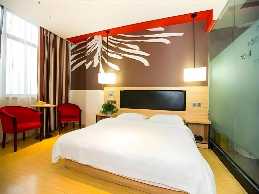 Bed in Thank Inn Hotel Jiangsu Suzhou Luzhi Ancient Town Scenic Area